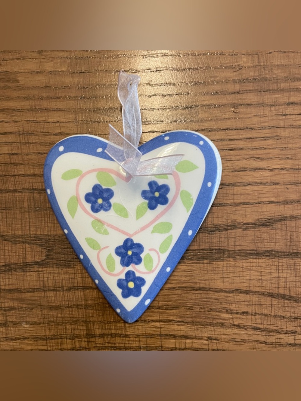 Hanging Heart Art Deco